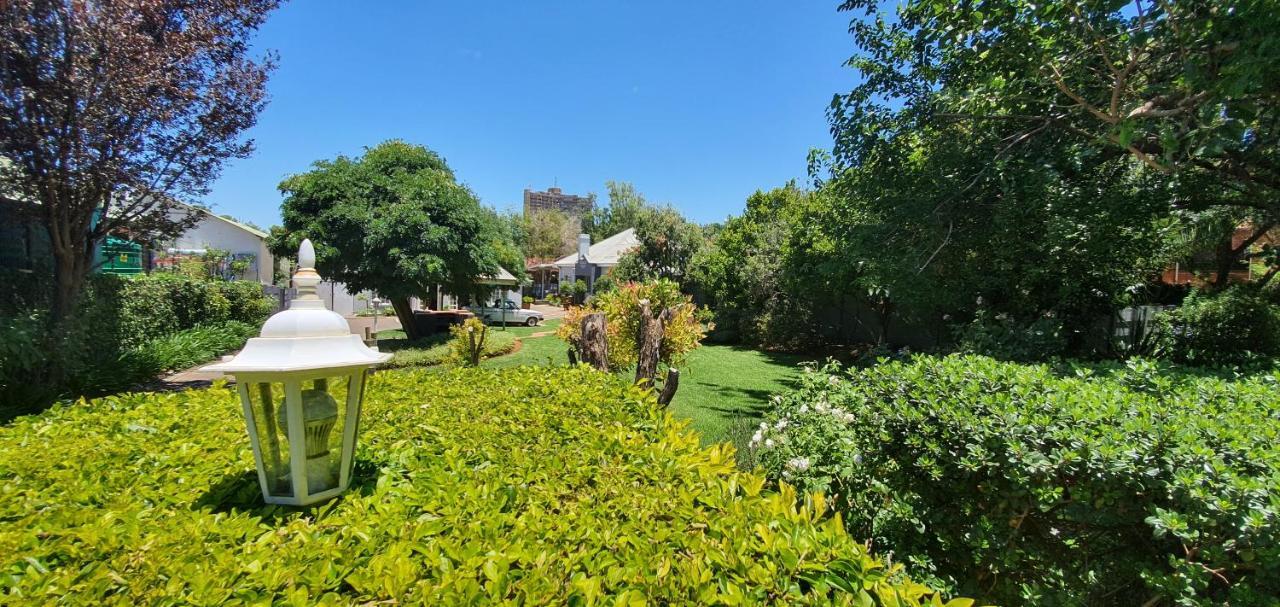 Acacia Westdene B&B Bloemfontein Exterior foto