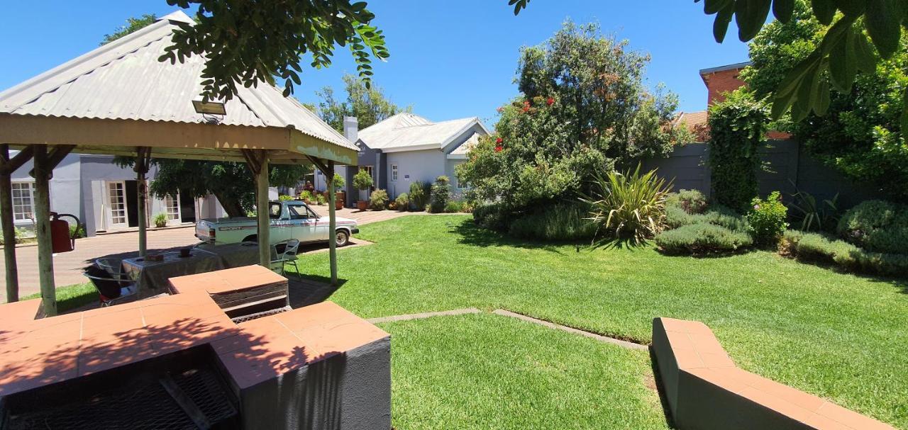Acacia Westdene B&B Bloemfontein Exterior foto