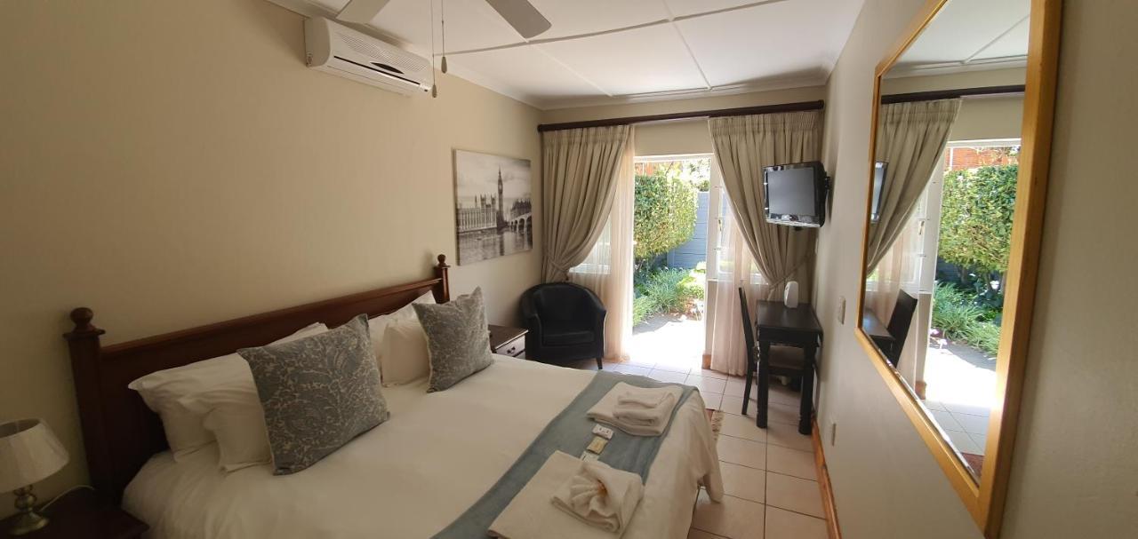 Acacia Westdene B&B Bloemfontein Exterior foto